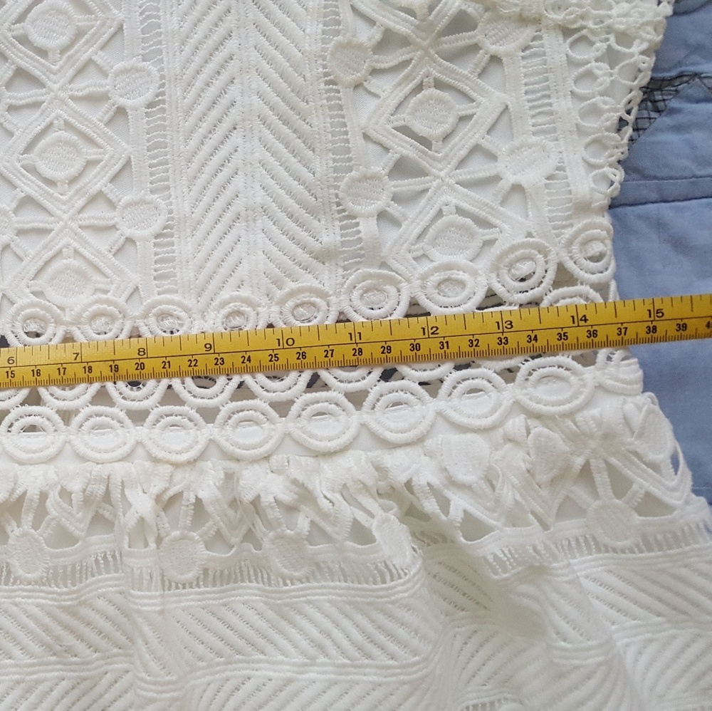 Lace White Dress - Picture 7 of 8